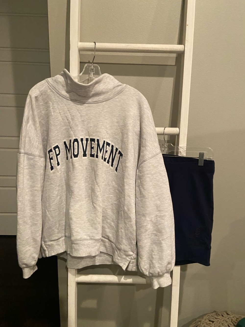 FP Movement by Free People Victory Set NWT Navy/Gray - Picture 13 of 13